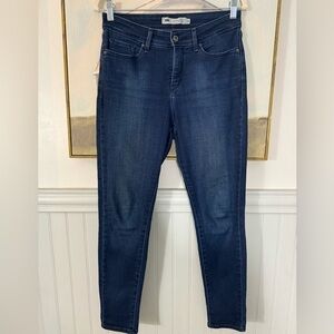 LEVIS Women’s 512 Perfectly Slimming Legging Jeans Size 8p